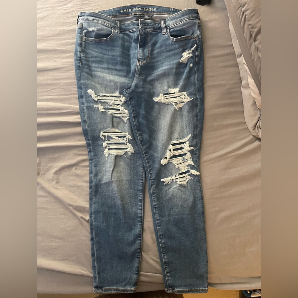 AE Next Level Patched High- Waisted Jegging